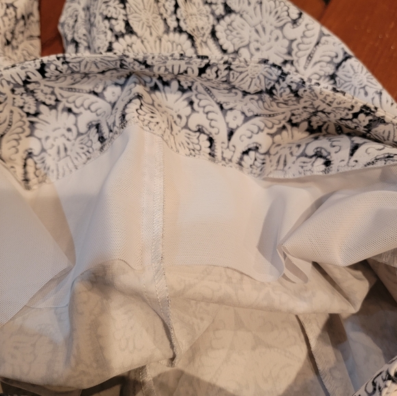 Elliott Lauren pants, size 6 - Picture 6 of 6